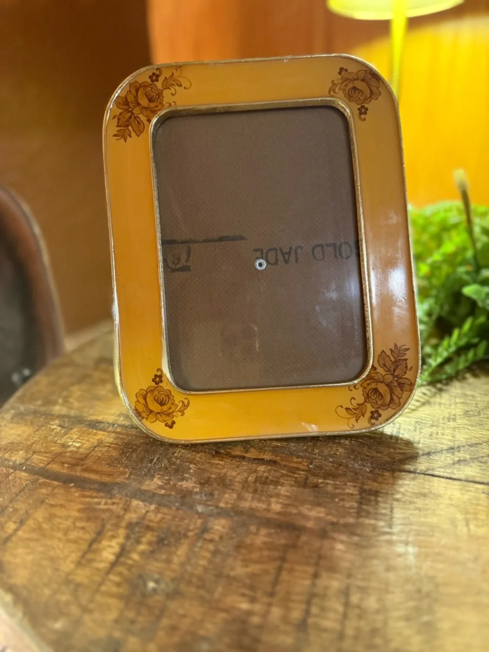 Vtg The Bucklers Fifth Avenue Enamel Picture Frame.
